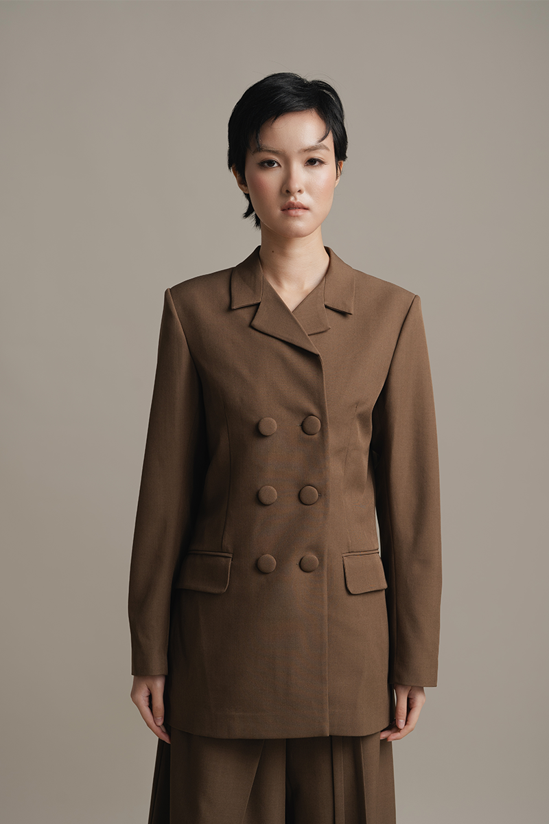 Stand Collar Longfitted Blazer In Walnut