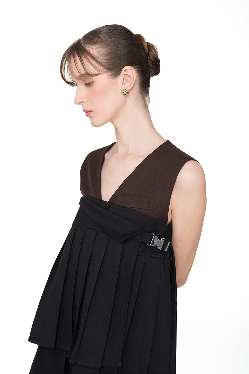 Buckle 25 Flare Pleated Obi In Black