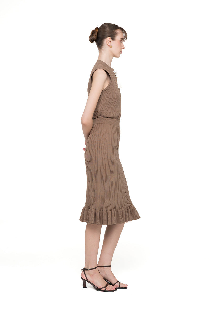 Flare Rib-Knitted Skirt In Taupe