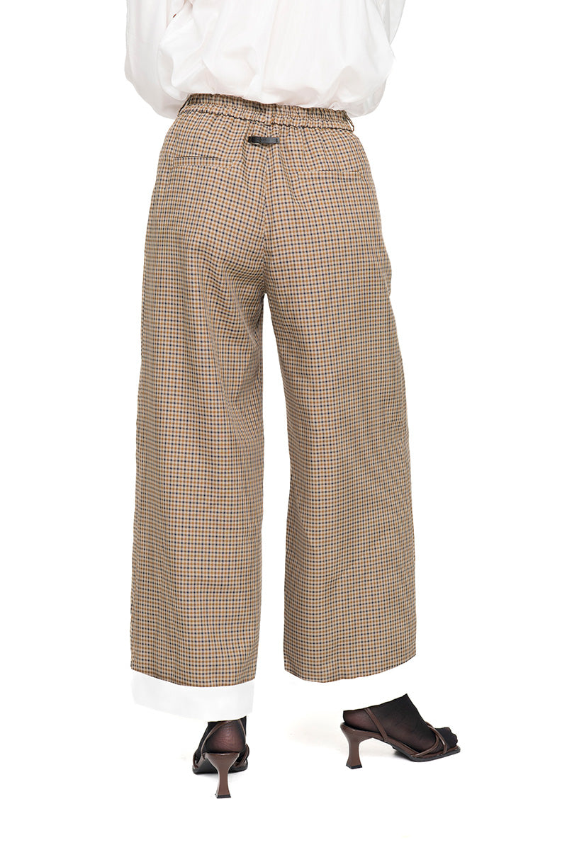 Straight Leg Pants With Contrast Hem In Brown Houndstooth