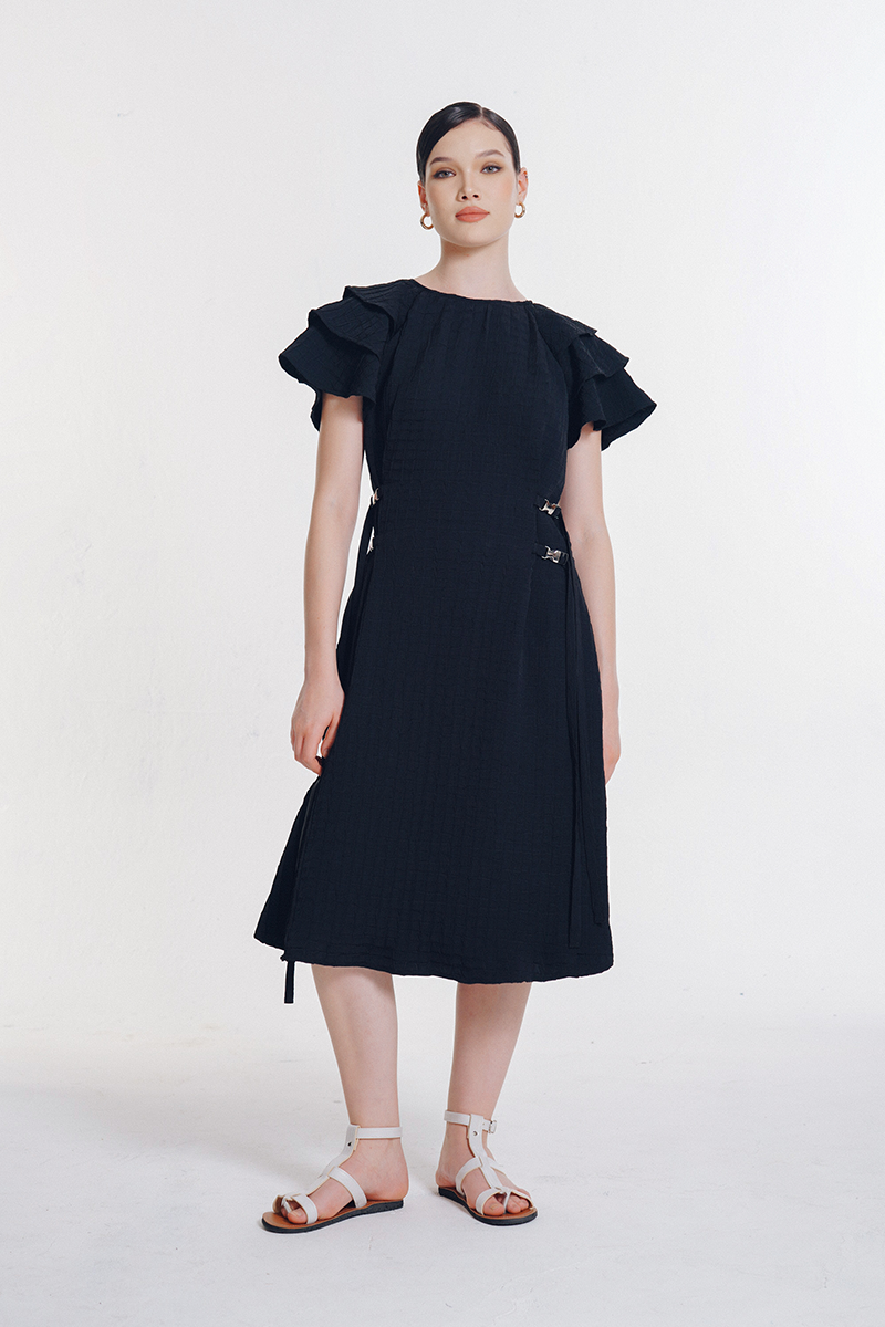 Buckle 15 Pleated Dress In Black