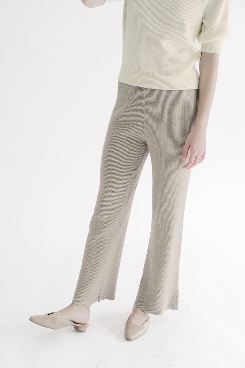 Essential Knit Long Pants In Brown