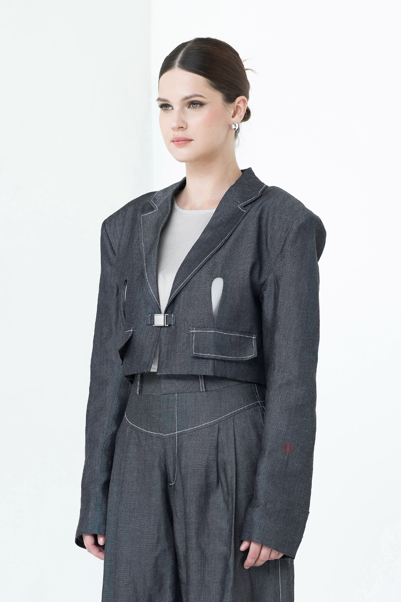 [DEFECT] Buckle Cropped Denim Blazer In Dark Indigo 2