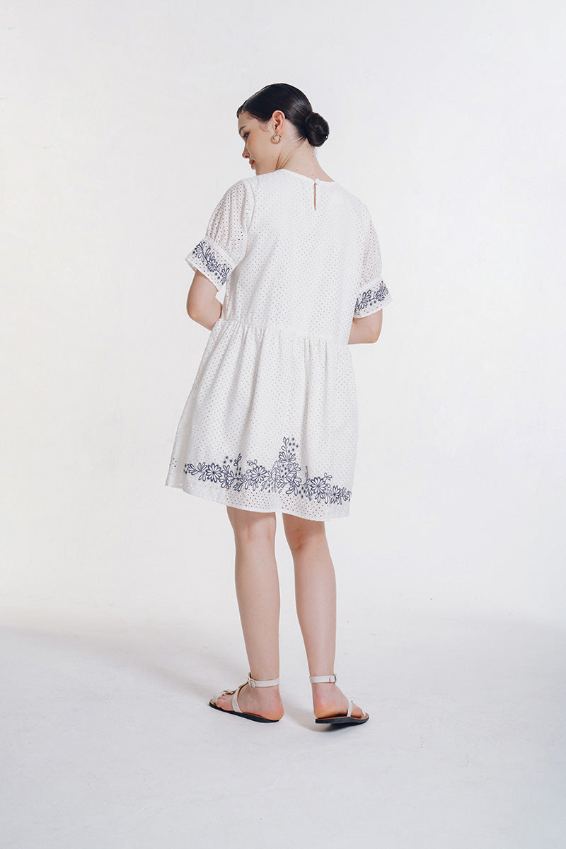 Embroidery Dress In White