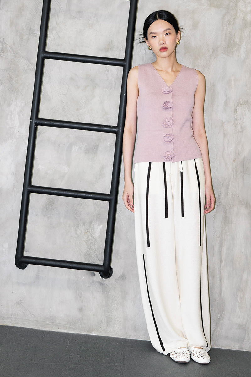Essential Flower Buttoned Vest In Mauve Pink