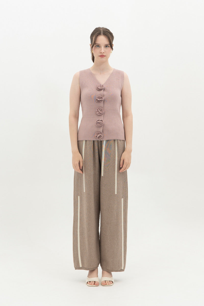 Essential Flower Buttoned Vest In Mauve Pink