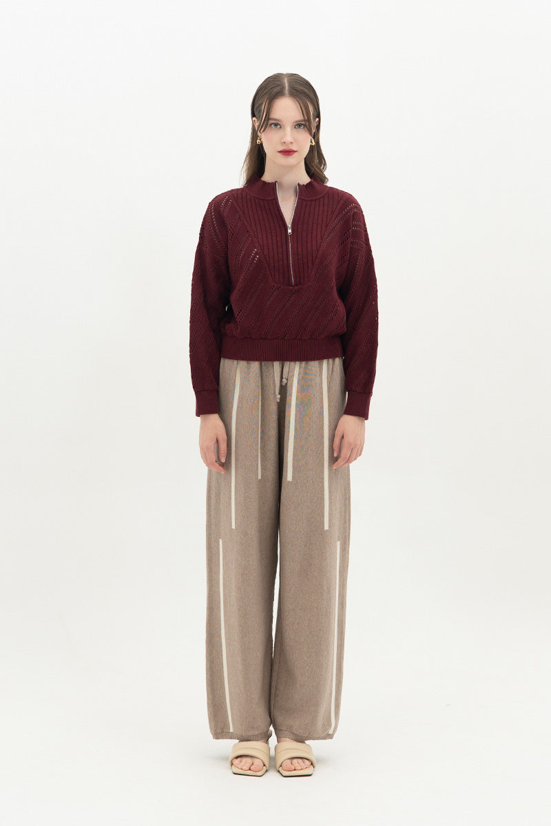 Essential Perforated Zip Sweater In Maroon