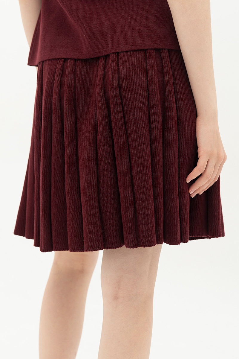 Essential Pleated Knit Mini Skirt In Maroon