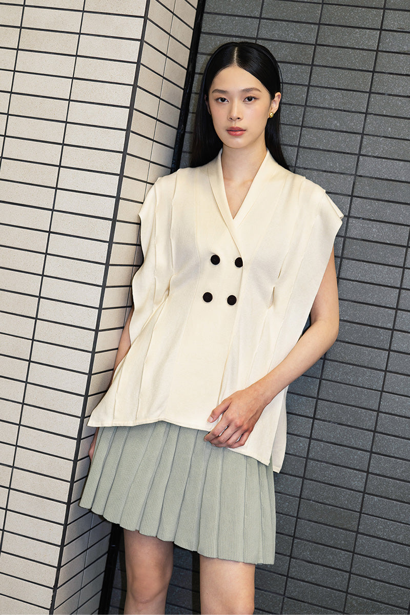 Essential Side-Tie Vest In Cream