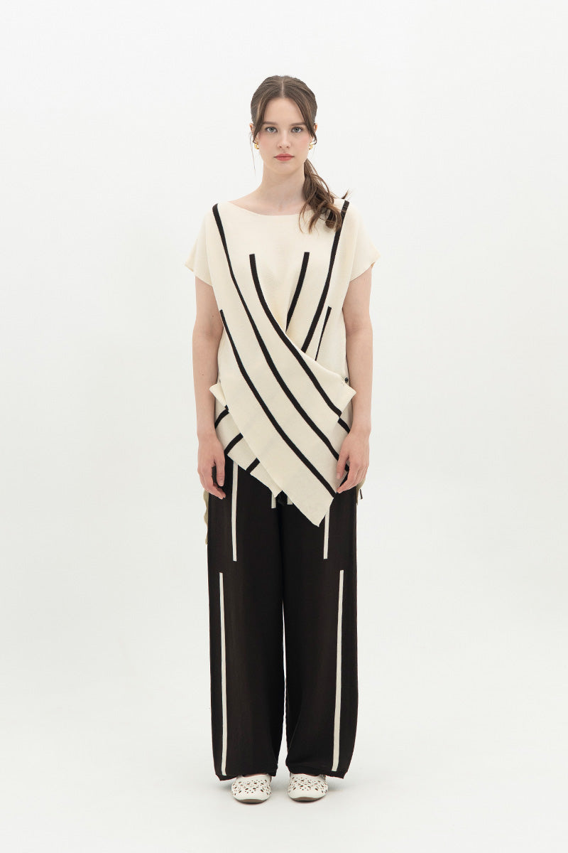 Essential Striped Cross-Button Top In Cream