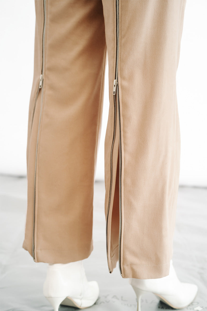 Zipper Back Pants In Camel