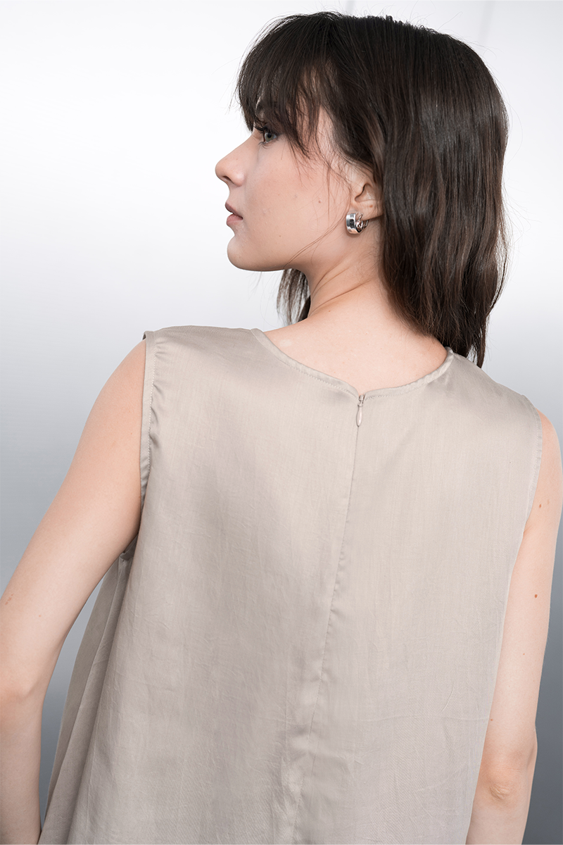 Sateen Sleeveless Top In Beige