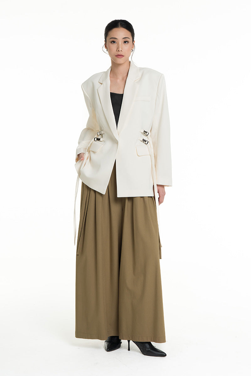 Buckle 15 Oversized Blazer In Ivory
