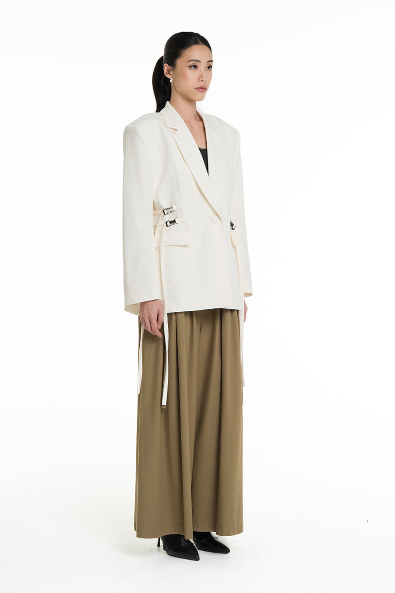 Buckle 15 Oversized Blazer In Ivory