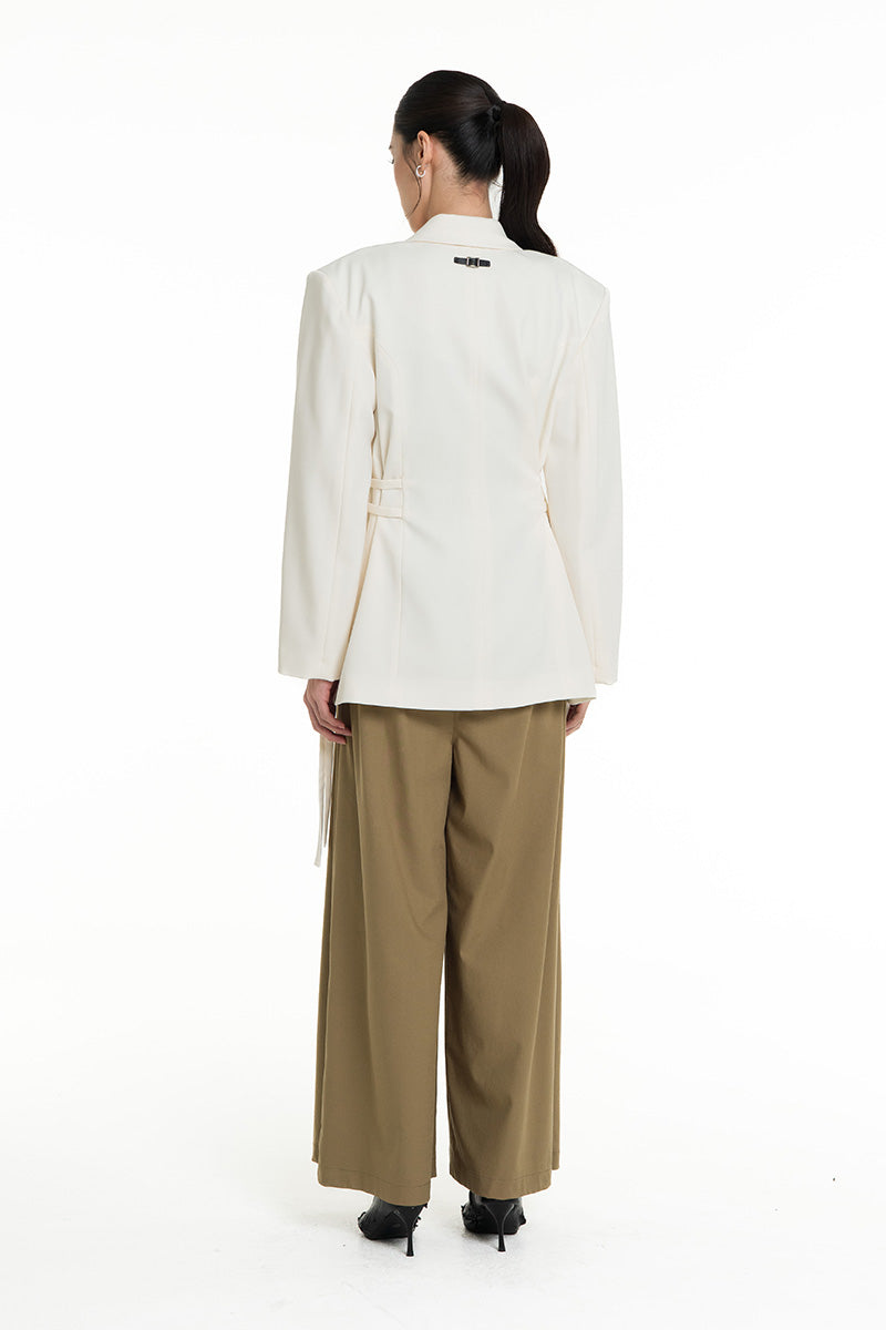 Buckle 15 Oversized Blazer In Ivory