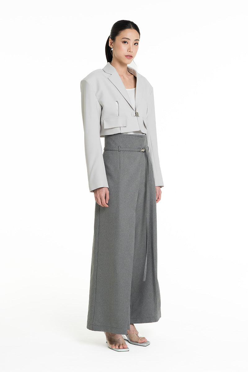 Buckle Cropped Blazer In Light Grey