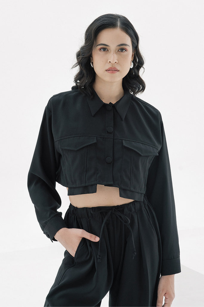 Crop Pocket Shirt In Black