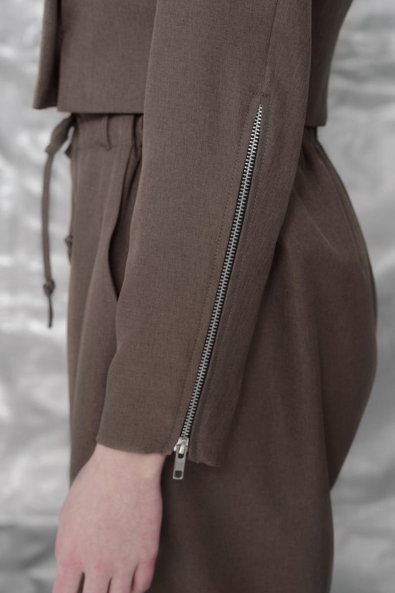 Zipper Crop Jacket In Dark Khaki