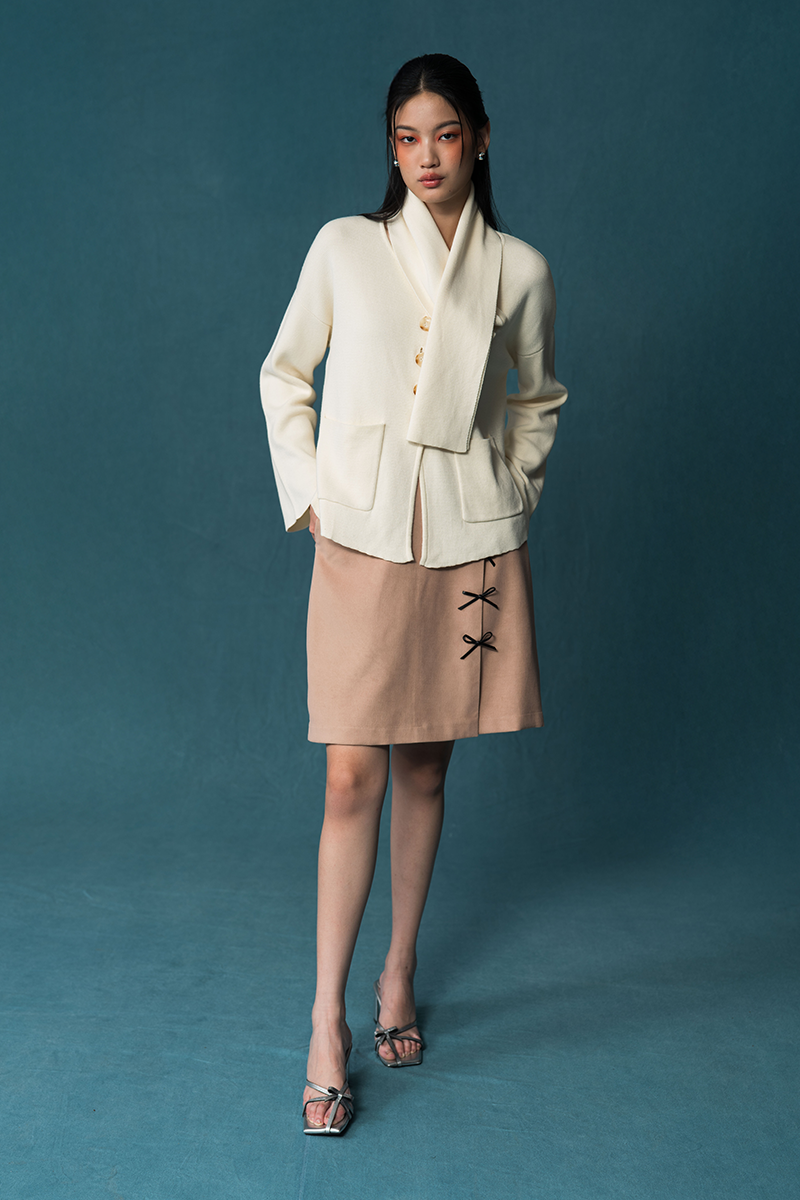 Bow Embellished Mini Skirt In Camel