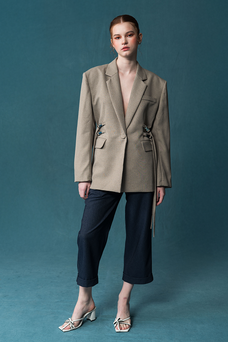 Buckle 15 Oversized Blazer In Taupe