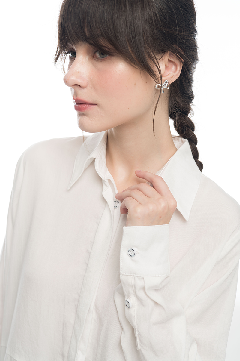 Cross-Button Shirt In White