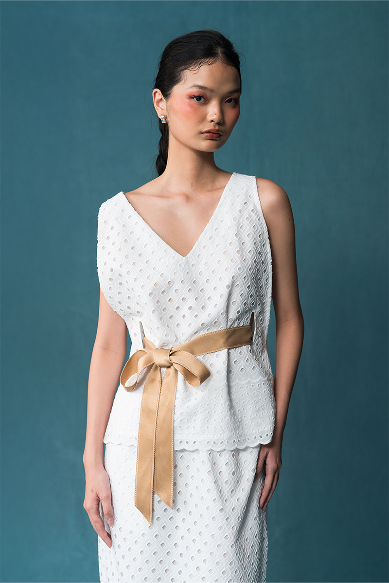 Embroidered Sleeveless Top With Ribbon Detail In White