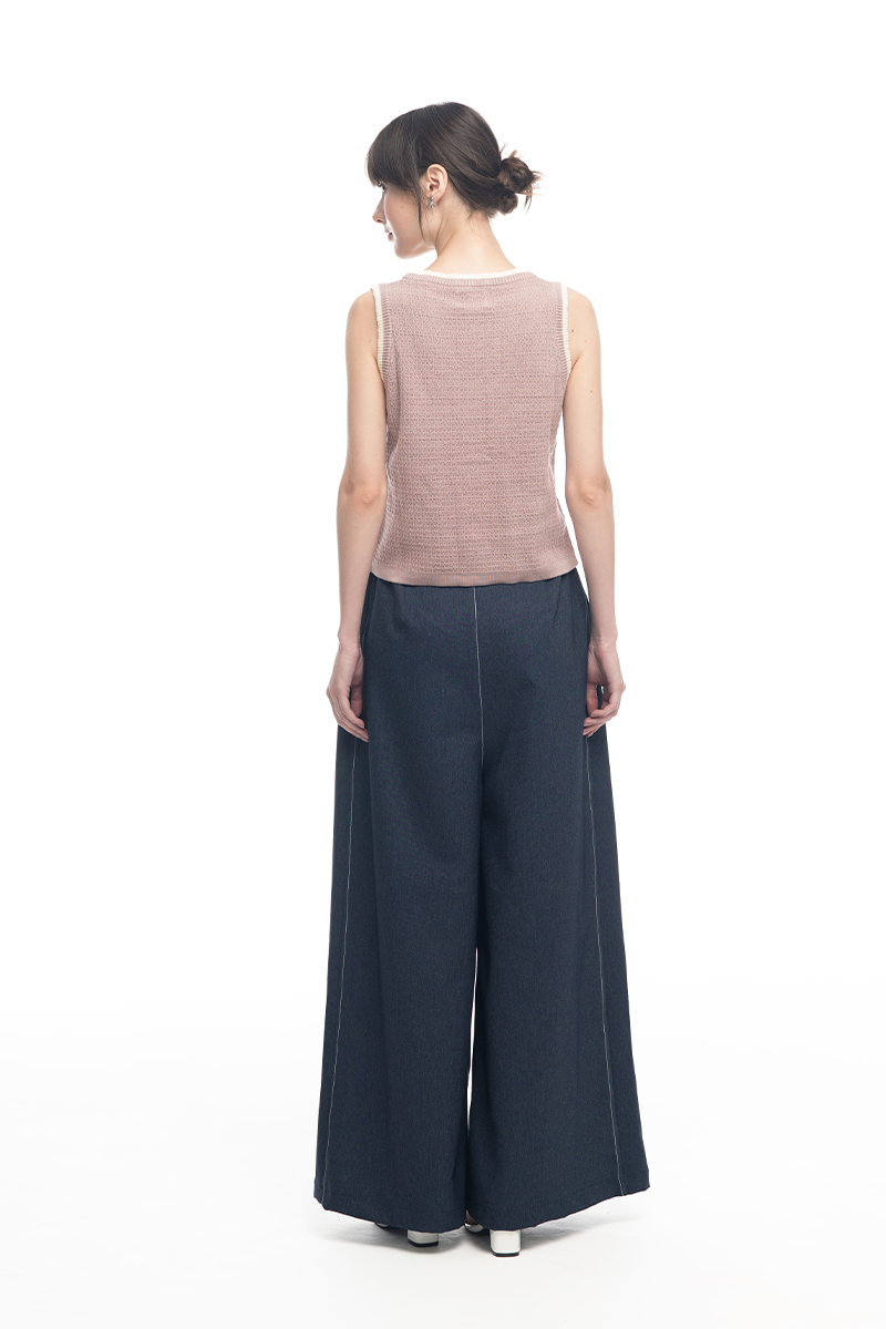 Knitted Top With Contrast Piping In Mauve Pink