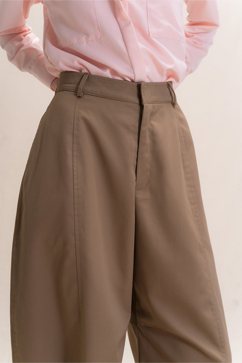 Barrel Pants With Ankle Button Details In Toffee Brown
