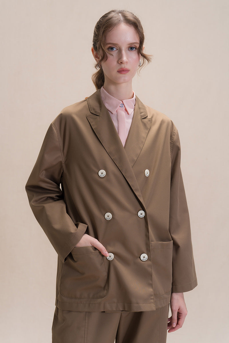 Relaxed Fit Blazer With Statement Buttons In Toffee Brown