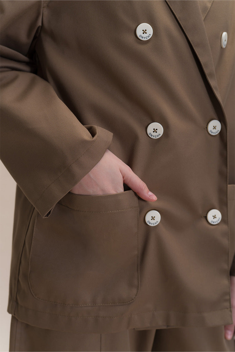 Relaxed Fit Blazer With Statement Buttons In Toffee Brown