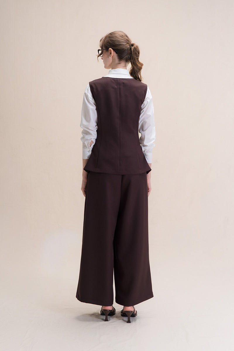 Contrast Topstitch Vest In Dark Brown