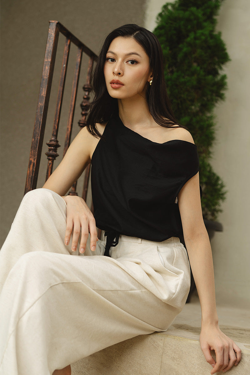 Draped Top In Black