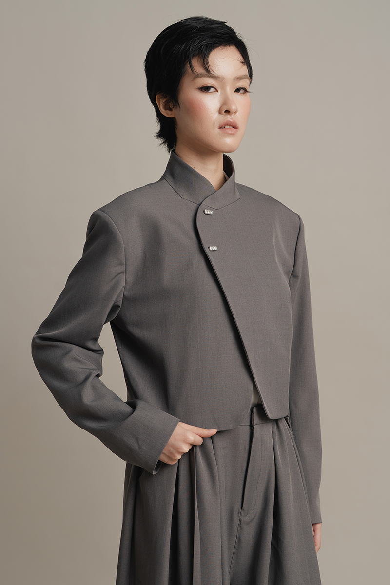 Asymmetric Stand Collar Beskap In Ink Grey