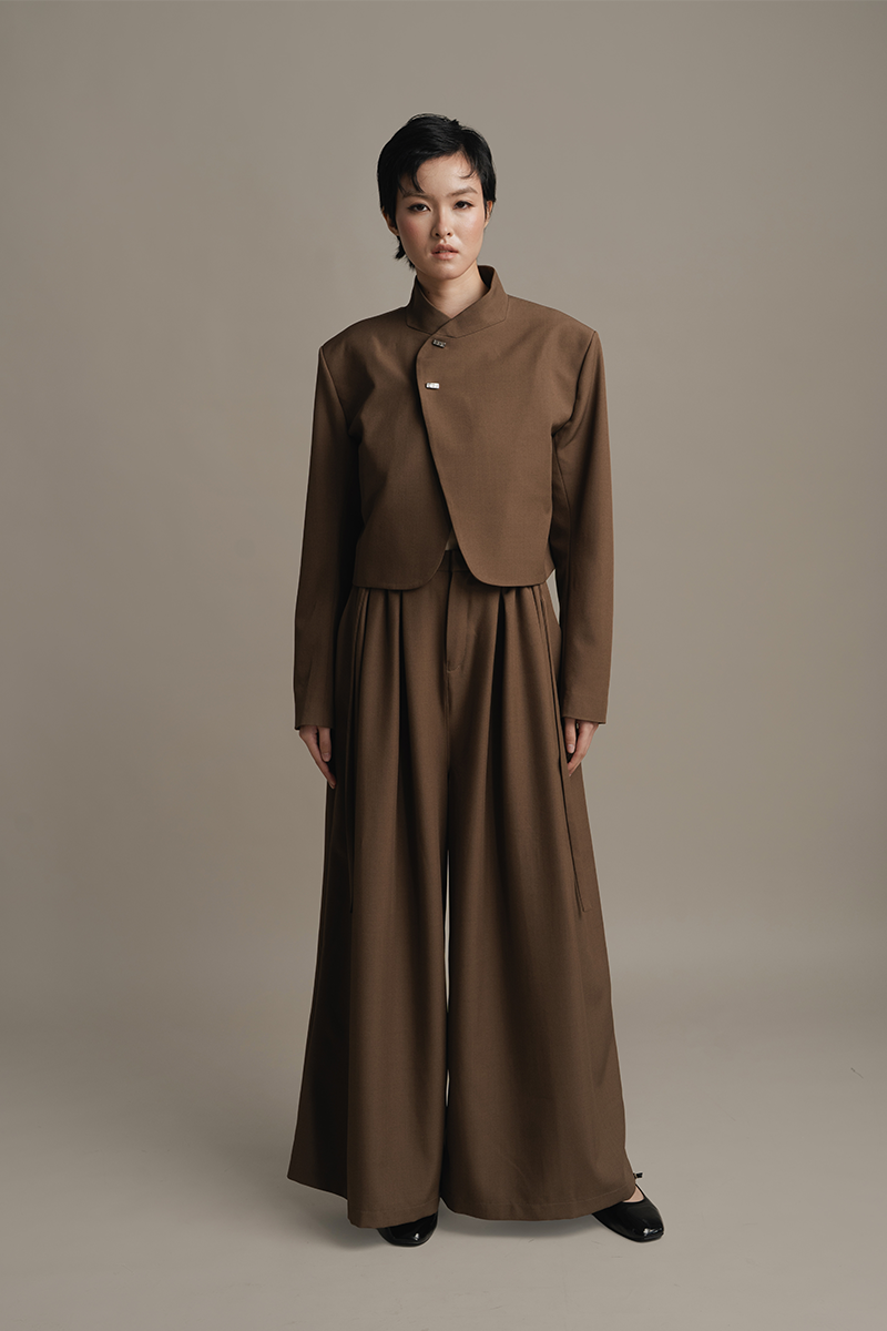 Asymmetric Stand Collar Beskap In Walnut