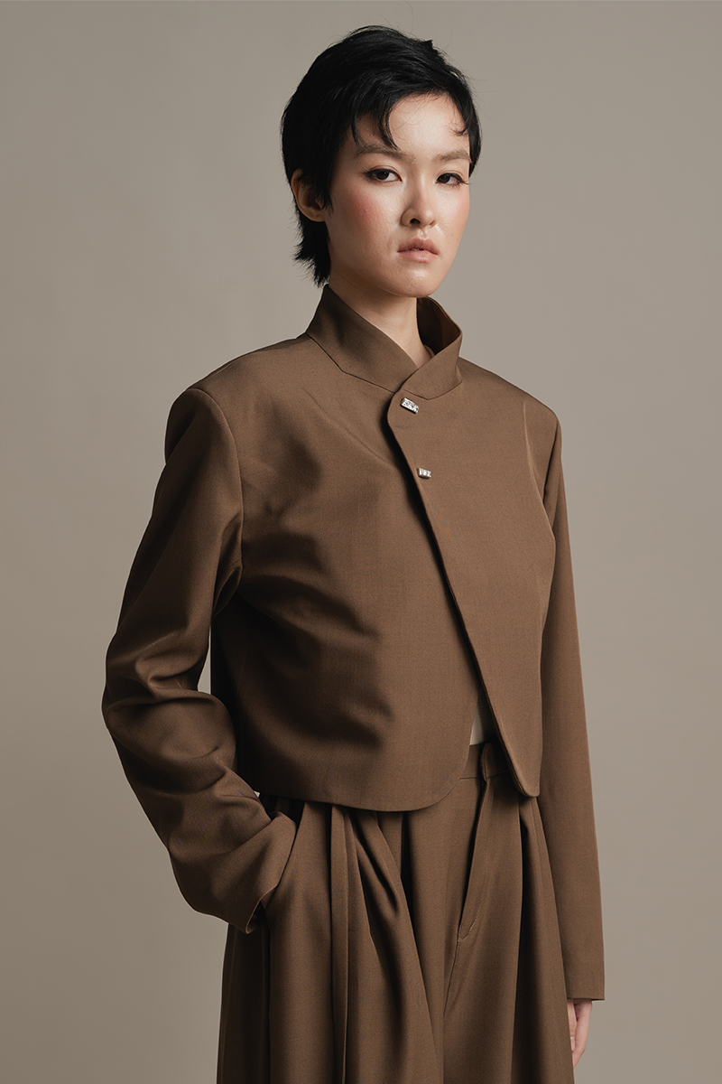 Asymmetric Stand Collar Beskap In Walnut