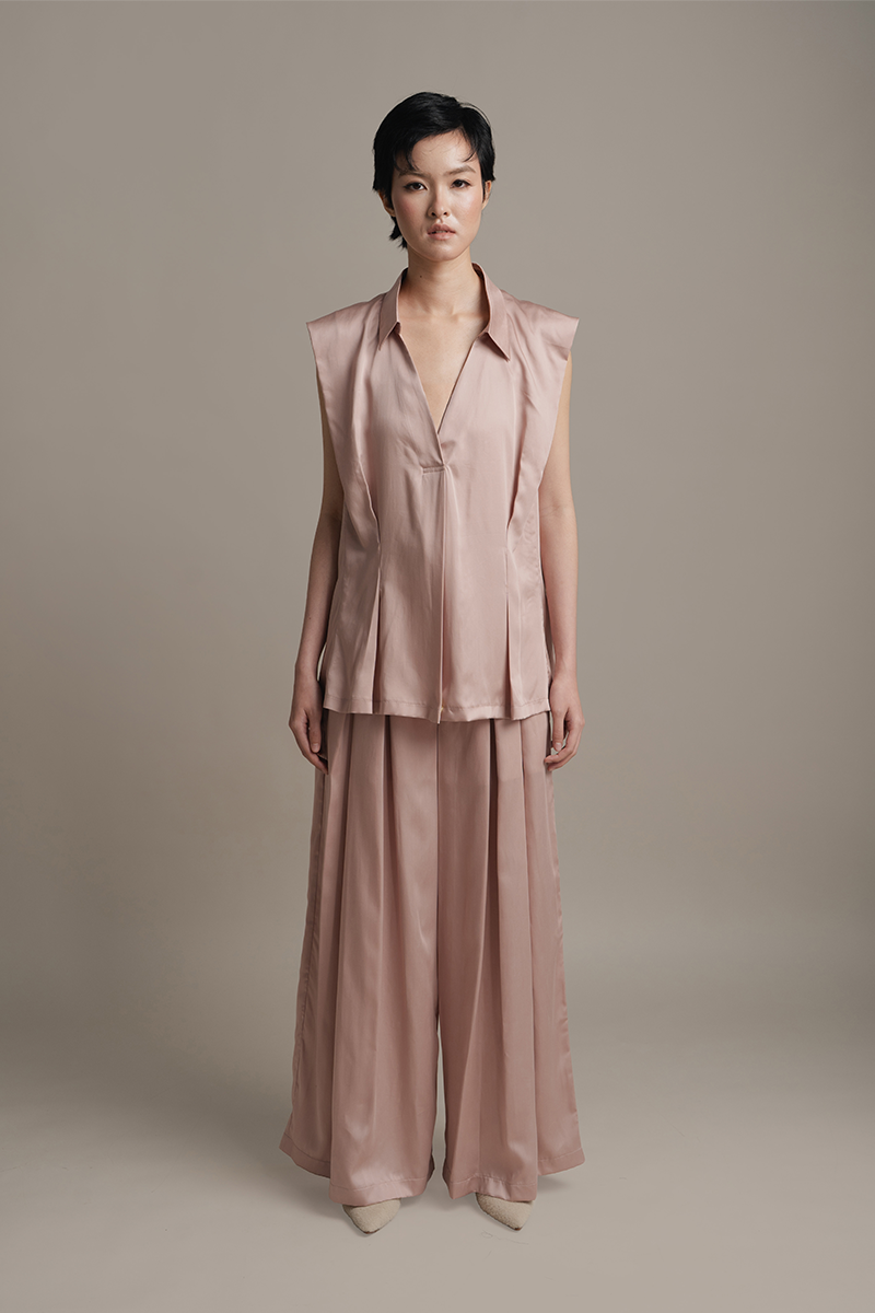 Sleeveless Pleated Shirt In Rose