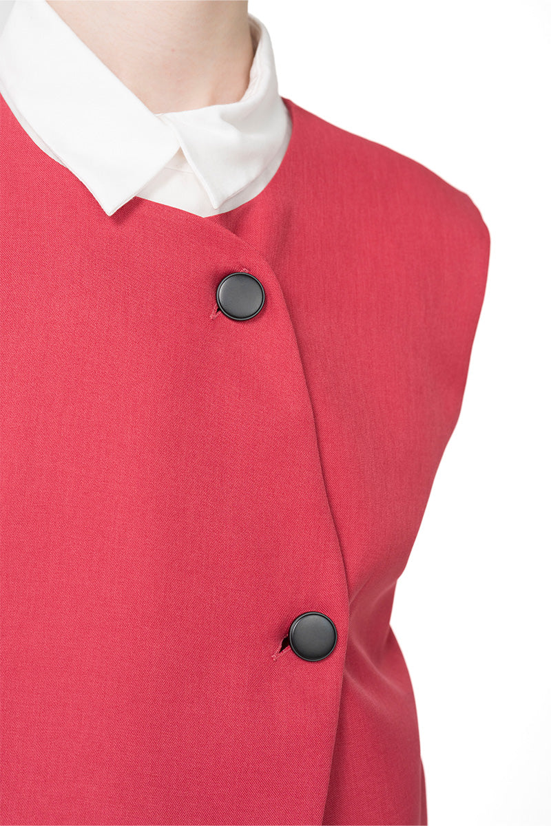 Asymmetric Buttoned Vest With Contrast Hem In Brick Red