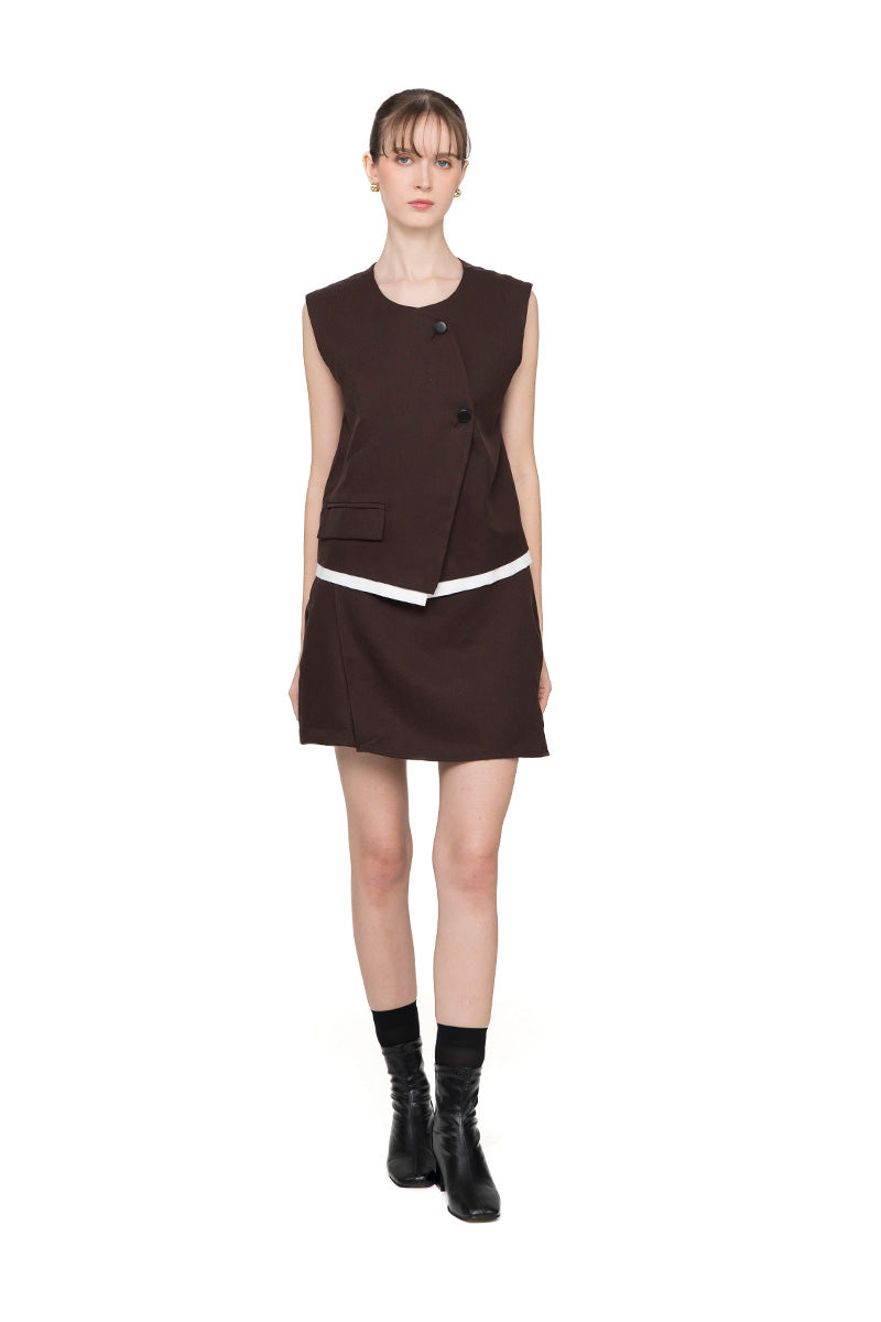 Asymmetric Buttoned Vest With Contrast Hem In Dark Brown