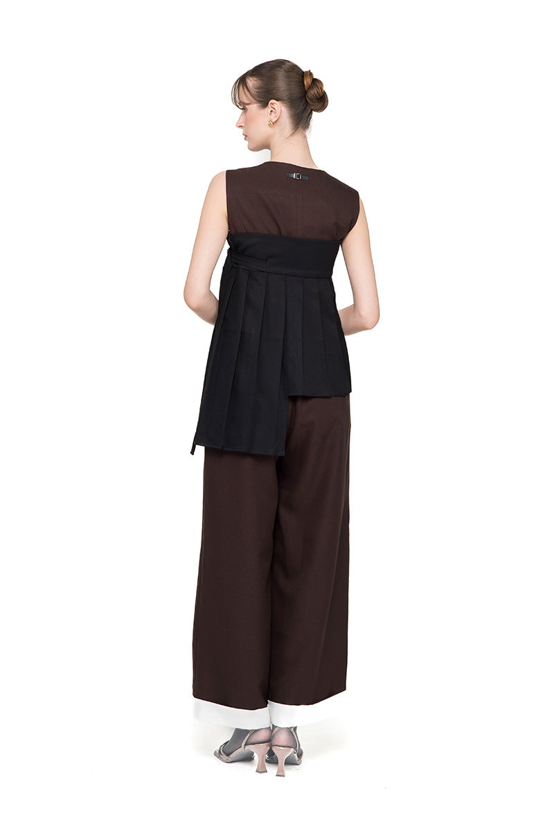 Buckle 25 Flare Pleated Obi In Black