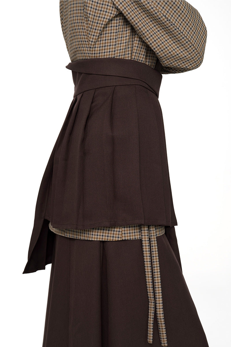 Buckle 25 Flare Pleated Obi In Dark Brown