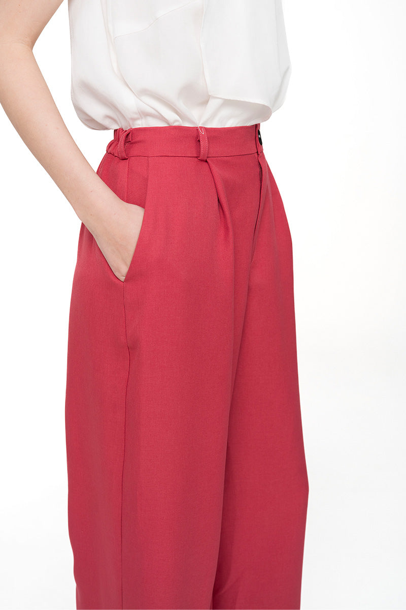 Straight Leg Pants With Contrast Hem In Brick Red